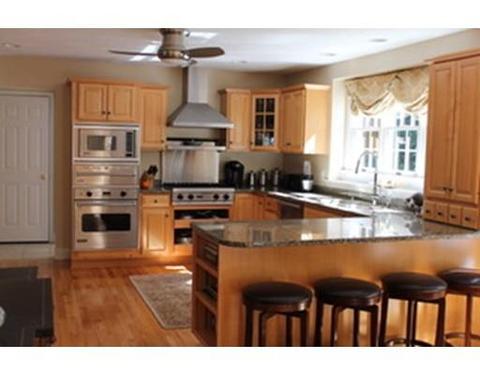 694 Santuit Rd, Barnstable, MA 02635 photo 5