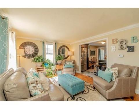 165 Eddy St, Springfield, MA 01104 photo 4