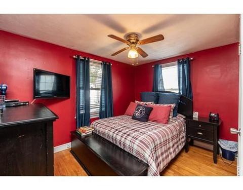 165 Eddy St, Springfield, MA 01104 photo 12