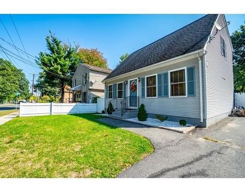 689 Bay St, Springfield, MA 01109 photo 3