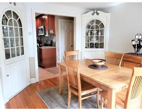 6 Evelyn St, Worcester, MA 01607 photo 9