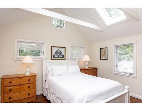 29 Pine St, Edgartown, MA 02539 photo 14