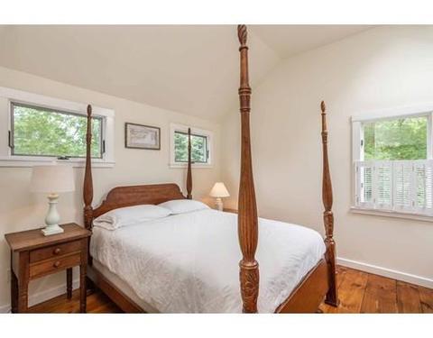 29 Pine St, Edgartown, MA 02539 photo 17