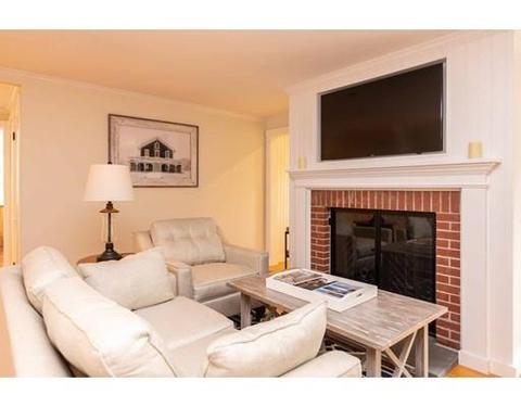 29 Pine St, Edgartown, MA 02539 photo 7
