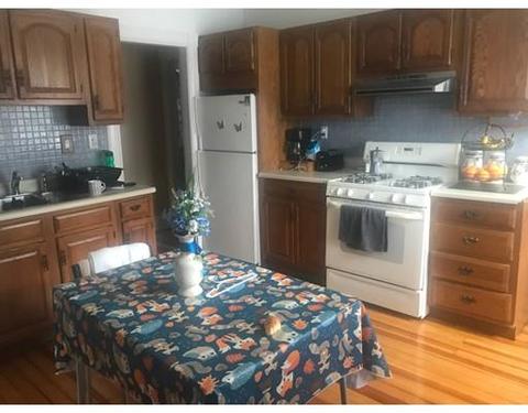 68 Rittenhouse Ter, Springfield, MA 01108 photo 2