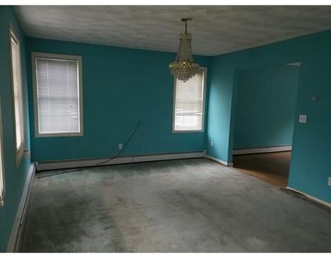 7 Oak Leaf Cir, Worcester, MA 01603 photo 6
