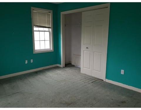 7 Oak Leaf Cir, Worcester, MA 01603 photo 17