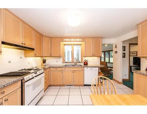 5 Mohawk Dr, Lexington, MA 02421 photo 12