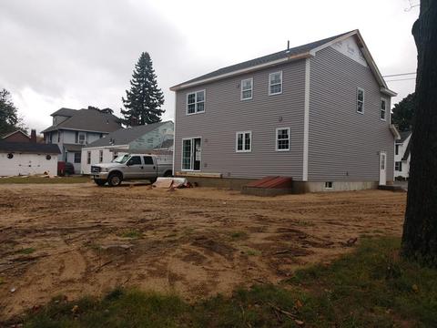 2455 Roosevelt Ave, Springfield, MA 01104 photo 2