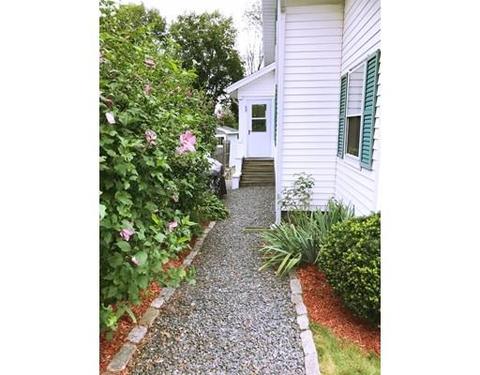 14 Gordon St, Worcester, MA 01604 photo 5