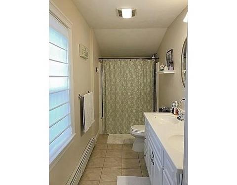 14 Gordon St, Worcester, MA 01604 photo 13