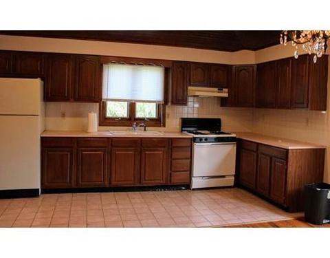 104 Kempton St, Fall River, MA 02724 photo 8