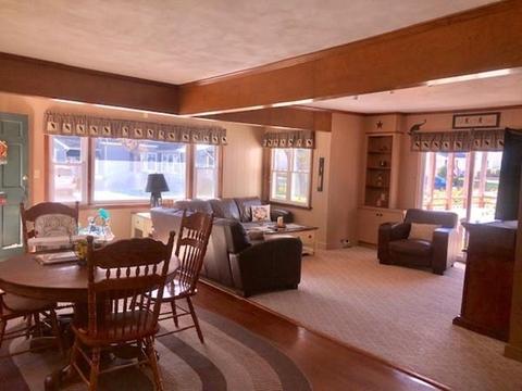 276 Carnation St, Woonsocket, RI 02895 photo 6
