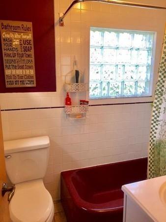 276 Carnation St, Woonsocket, RI 02895 photo 10