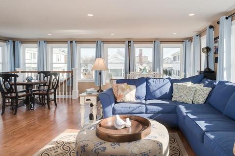 1 13th St, Hampton, NH 03842 photo 4