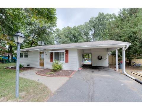 183 Corcoran Blvd, Springfield, MA 01118 photo 3