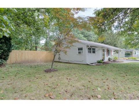 183 Corcoran Blvd, Springfield, MA 01118 photo 2