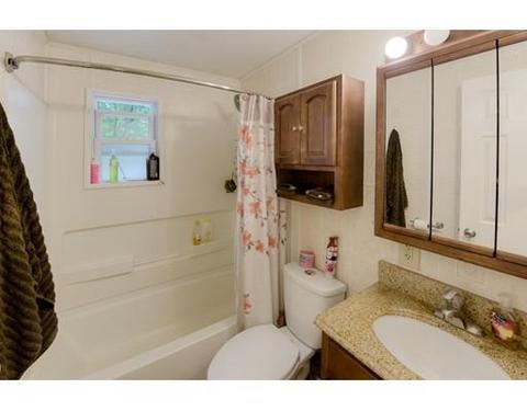 183 Corcoran Blvd, Springfield, MA 01118 photo 17