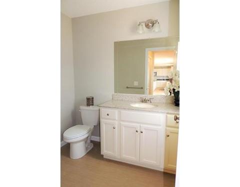 272 Naismith St, Springfield, MA 01104 photo 11