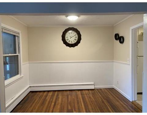 36 Berlin St, Springfield, MA 01109 photo 3