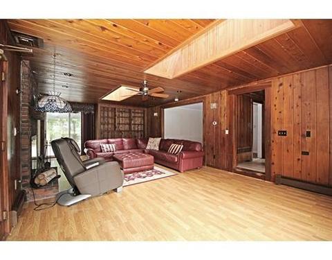 15 Fox Rd, Wakefield, MA 01880 photo 5