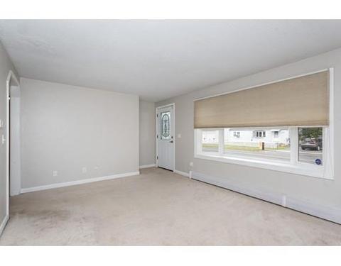 675 Pendleton, Chicopee, MA 01020 photo 13