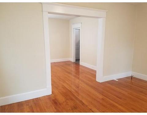 17 Dineen St, Springfield, MA 01104 photo 13