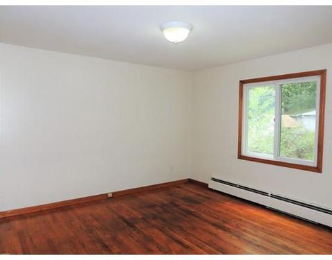 57 Bretton Rd, Springfield, MA 01119 photo 8