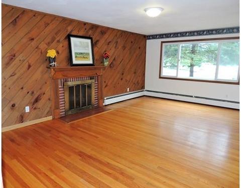 57 Bretton Rd, Springfield, MA 01119 photo 4