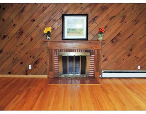 57 Bretton Rd, Springfield, MA 01119 photo 3
