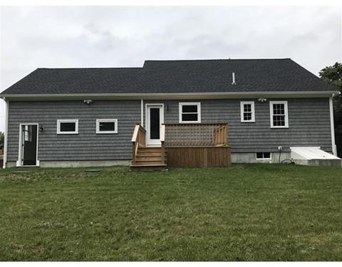919 Middle Rd, Acushnet, MA 02743 photo 2