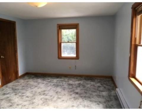 15 Como Dr, Chicopee, MA 01020 photo 9