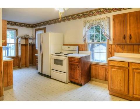 11 Arthur St, Danvers, MA 01923 photo 11