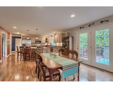 4 Devarney Ct, Shirley, MA 01464 photo 11