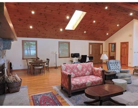 36 Cedar St, Douglas, MA 01516 photo 9