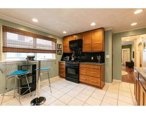 24 Elm St, Everett, MA 02149 photo 9