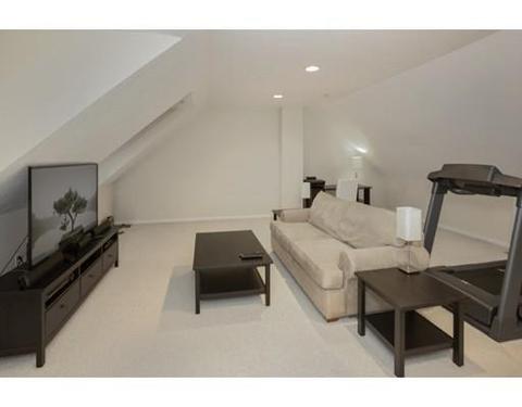 1975 Middlesex St #17, Lowell, MA 01851 photo 24