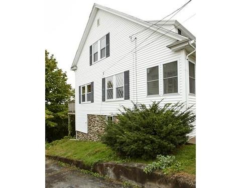 24 Bauer St, Worcester, MA 01603 photo 2
