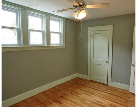 24 Bauer St, Worcester, MA 01603 photo 14
