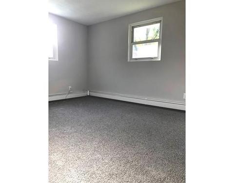 75 Simpson Dr, Framingham, MA 01701 photo 9