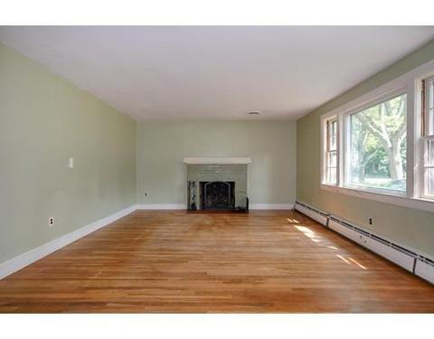 476 Edgell Rd, Framingham, MA 01701 photo 4