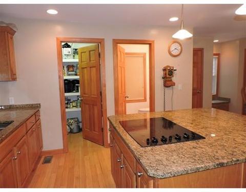 202 Killdeer Island Rd, Webster, MA 01570 photo 11