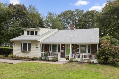 5 Ward St, Hingham, MA 02043 photo 1