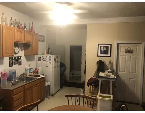 34 Suffield St, Worcester, MA 01610 photo 8