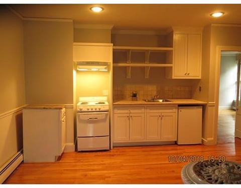 12 Crown, Worcester, MA 01609 photo 11