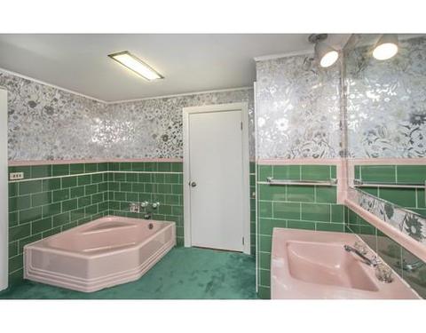 24 Hemlock Dr, Canton, MA 02021 photo 11