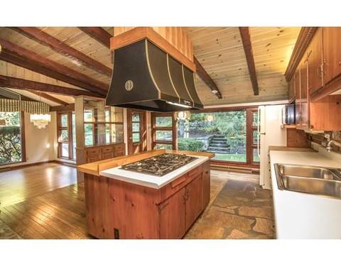 24 Hemlock Dr, Canton, MA 02021 photo 3