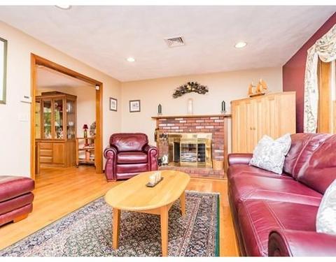 210 Forest St, Reading, MA 01867 photo 7