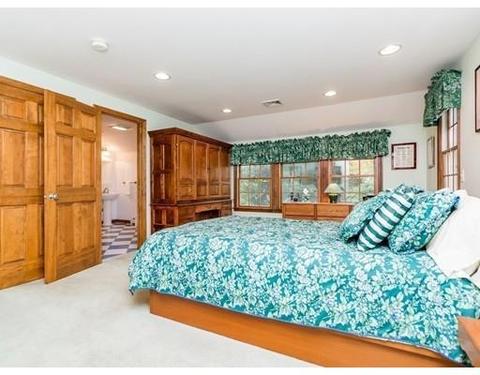 210 Forest St, Reading, MA 01867 photo 15