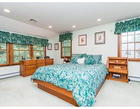 210 Forest St, Reading, MA 01867 photo 14